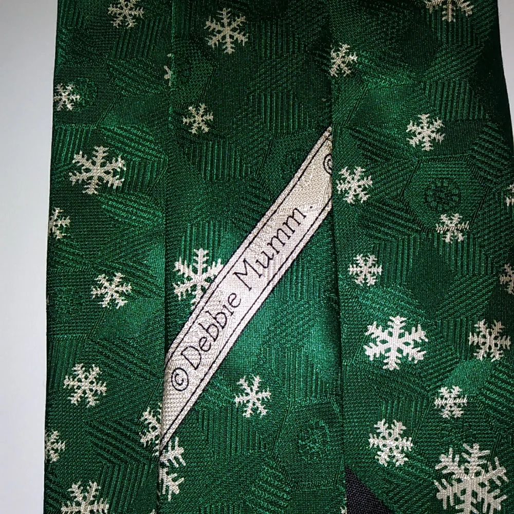 Debbie Mumm necktie NWOT